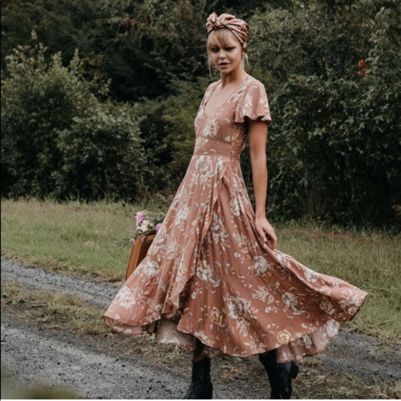 Spell and The Gypsy Rosa Garden Party Dress - Picture 2 of 5